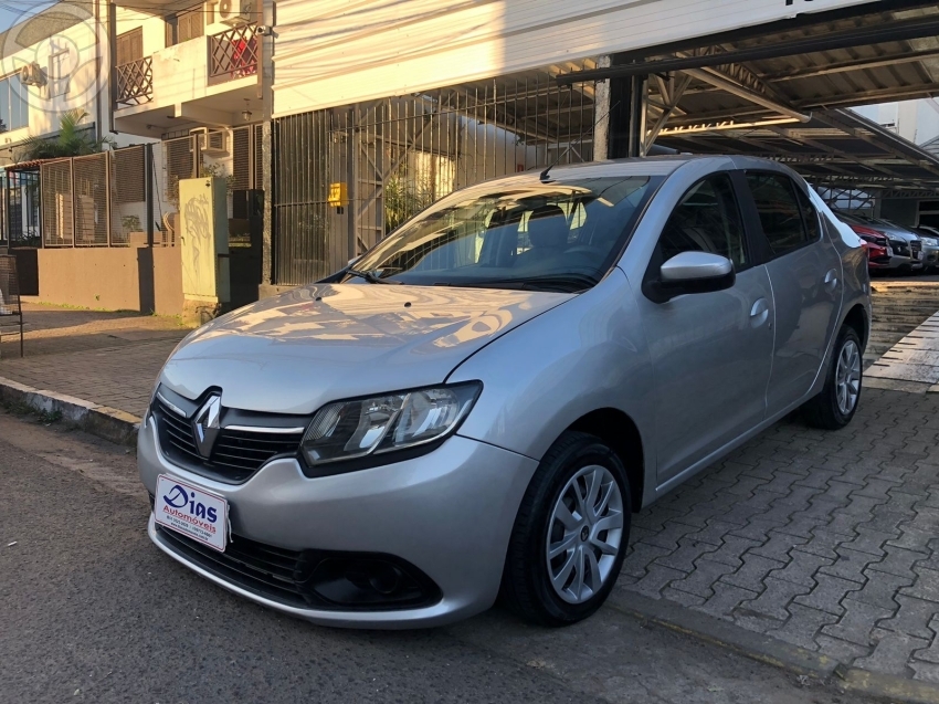 LOGAN 1.0 EXPRESSION 12V FLEX 4P MANUAL - 2018 - NOVO HAMBURGO