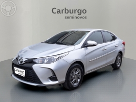 YARIS 1.5 XL LIVE SEDAN 16V FLEX 4P AUTOMÁTICO