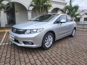 CIVIC 1.8 LXS 16V FLEX 4P AUTOMÁTICO