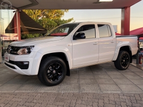 AMAROK 2.0 4X4 TDI COMFORTILINE CD DIESEL 4P AUTOMÁTICO